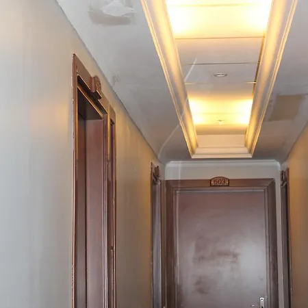 Sallustio Hotel *